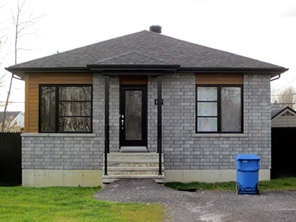 Plan de maison plain-pied 12050A